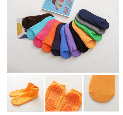 Ten Pairs Of Black Kids Non-Slip Trampoline Socks  for Playground Early Education and Yoga Unisex Anti-Skid Floor Socks for 1-5 Years